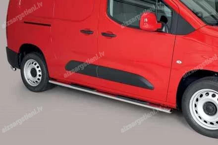 MISUTONIDA OVAL SIDE BARS WITH PLASTIC FOOTSTEPS OPEL Combo