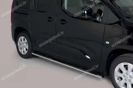 MISUTONIDA OVĀLI SĀNU SLIEKŠŅI AR PLASTIKĀTA KĀPŠĻIEM OPEL Combo