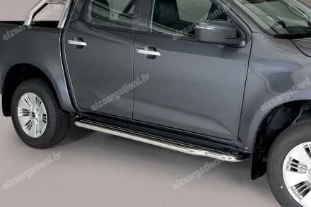 MISUTONIDA SĀNU SLIEKŠŅI AR PLATFORMU ISUZU D-Max