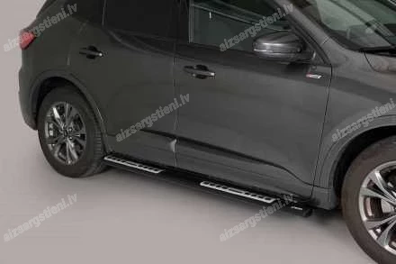 MISUTONIDA OVAL SIDE BARS WITH INTEGRATED PLASTIC FOOTSTEPS FORD Kuga